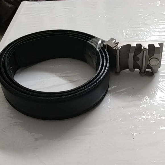 Lock Belt - Picture 2 of 3